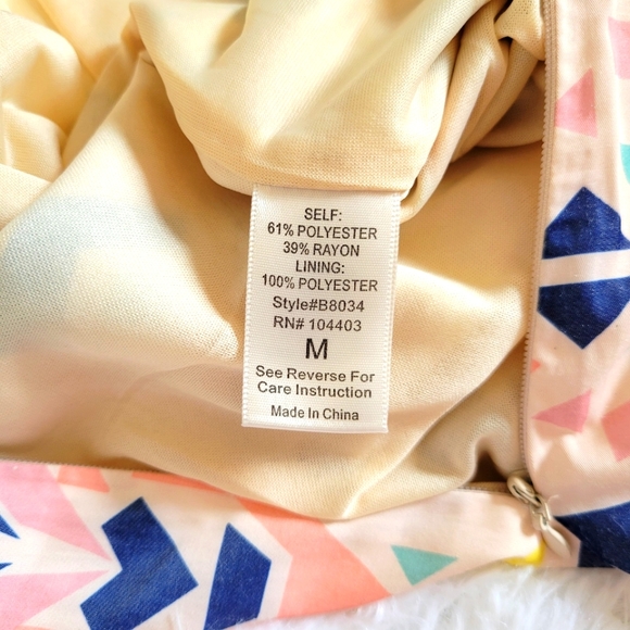 B.P. Collection Med 90s Style Open Back Mini Dress - Picture 14 of 15